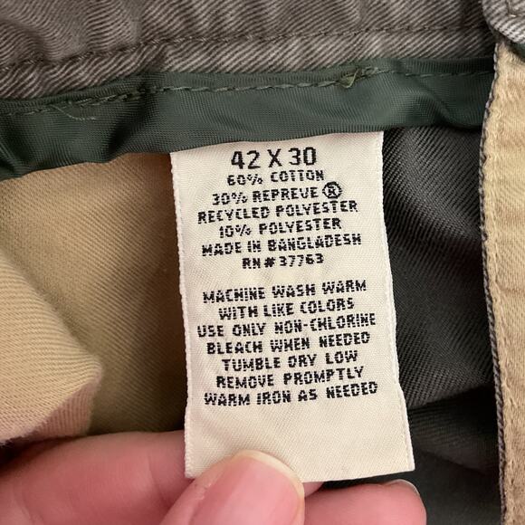 St Johns Bay Mens Easy Care Straight Fit Casual Jeans Taupe Grey Color 42 x 30 - Picture 5 of 10